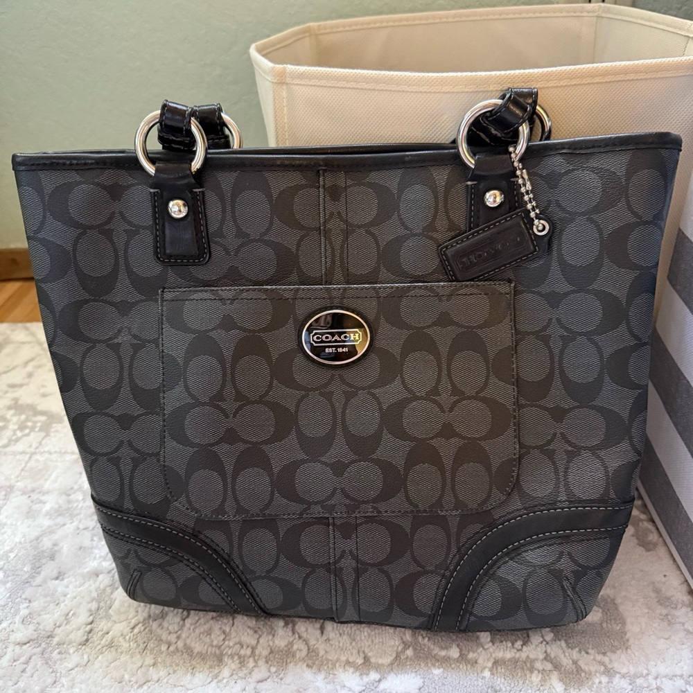 Coach Black and Gray Elegant Tote